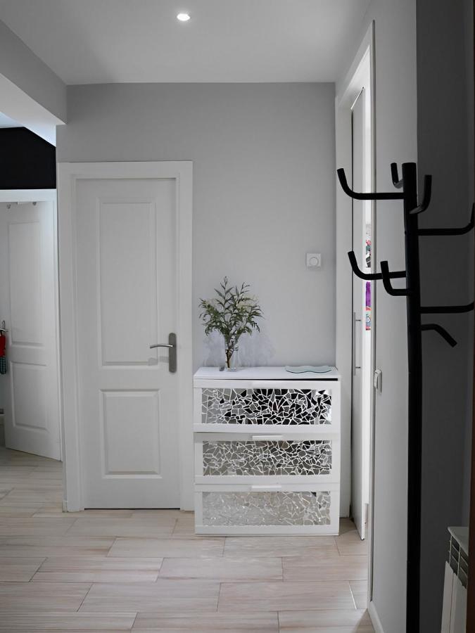 Centrico Aire Acondicionado 3 Habitaciones Zona Aparcamiento Gratuito Madrid Dış mekan fotoğraf